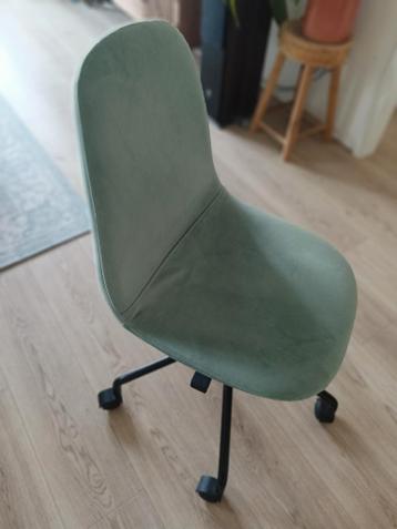 Groene velvet bureaustoel