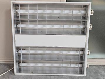 Lichtbakken TL vierkant met lampen