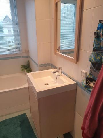 Complete Badkamermeubelset: Wastafel, Kast en Spiegel