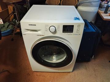 Samsung Wasmachine WF70F5ECQ4W - Werkt, maar valt uit