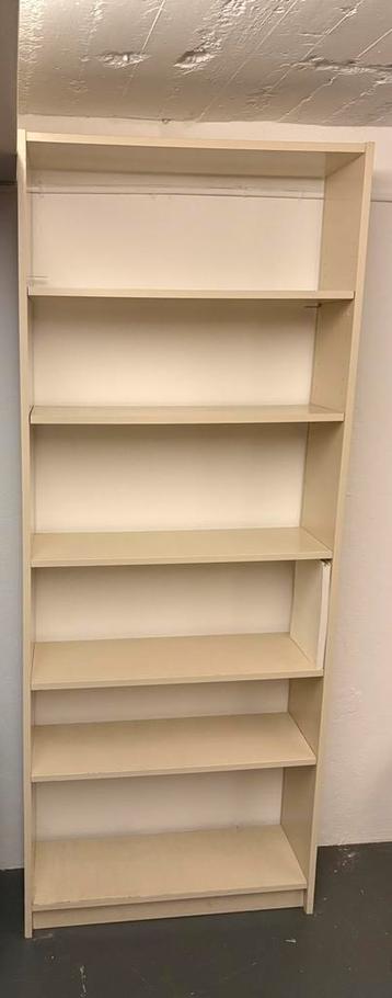 Twee Billy boekenkasten