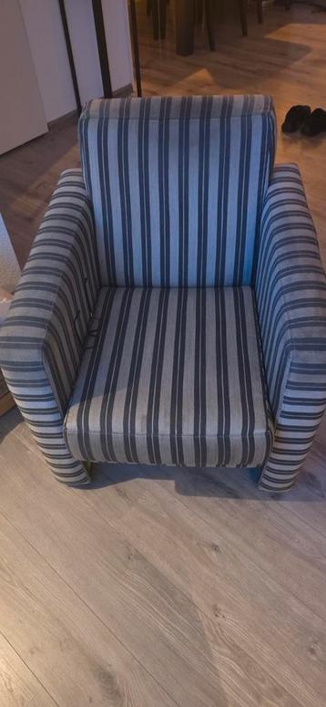 Gratis gestreepte fauteuil