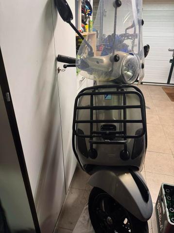 Vespa C38 gartis ophalen of teruil voor zipje ofz