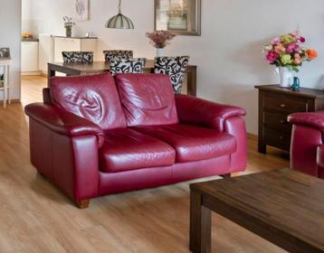 2x Lederen Tweezitter Bank - Comfortabel en Stijlvol