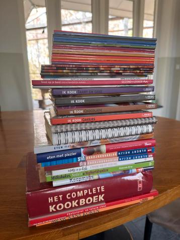29 gebruikte kookboeken en boekjes gratis af te halen