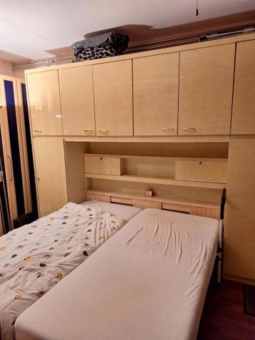 Gratis Bed met ombouwkasten - complete slaapkameroplossing