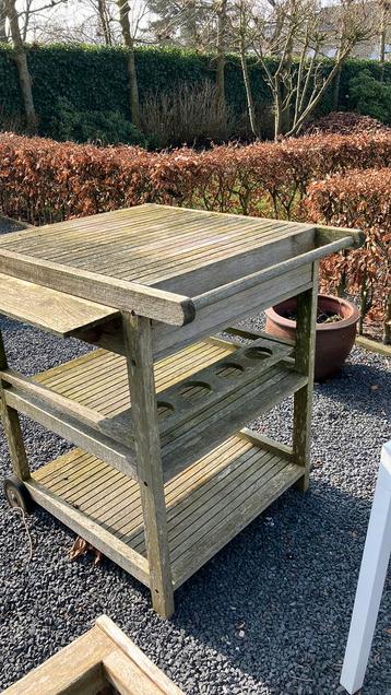 Hardhouten zware statafel  voor buiten