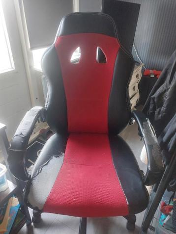 Gebruikte Gamingstoel - Rood/Zwart gratis