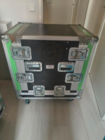 Flightcase op wielen 2 stuks