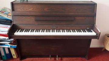 Nette Kemble piano