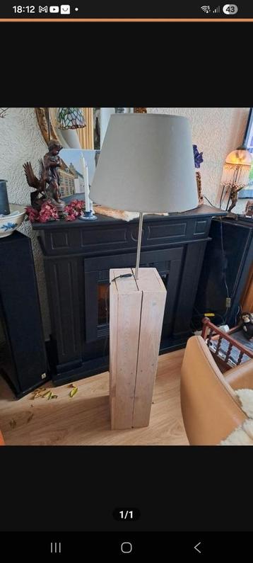 Gratis 2 rustiek lampen