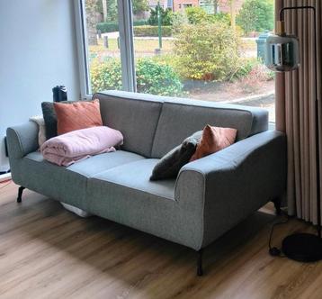 2,5 Zits bank - Grijs-groen - Zonder accessoires - GRATIS