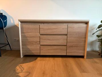 Gebruikt dressoir 140x50x80cm