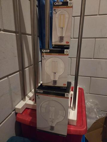 Gratis 3 decoratieve LED lampen: 25W, 40W, 32W