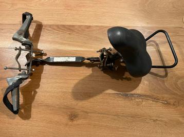 Zadel voor op de stang