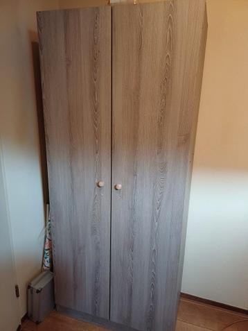 2-Deurs Kast met 6 Legplanken - Ruime Opbergoplossing