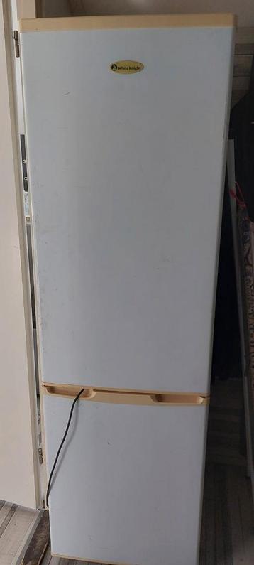 White Knight Koelkast met vriesvak - Wit