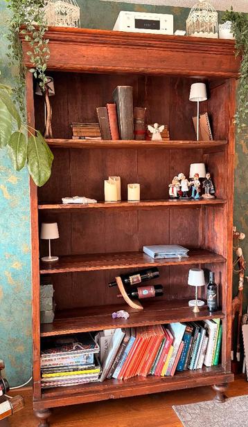 Antieke Franse eikenhouten boekenkast *GRATIS AF TE HALEN*