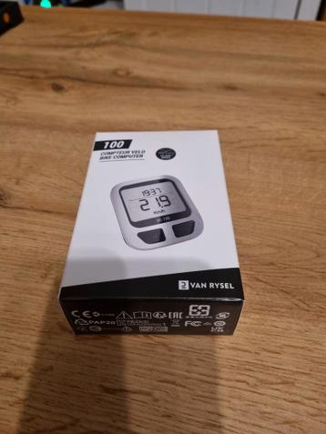 Gratis Van Rysel BC100 Fietscomputer (wit)