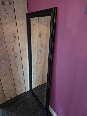 Spiegel 145x60 met kunststof lijst - Gratis af te halen