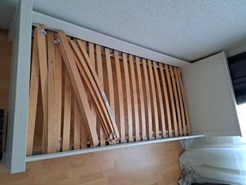Bedframe GRATIS