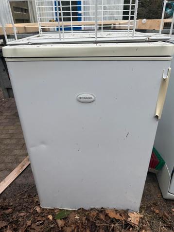 Gratis koelkast tafelmodel op te halen