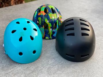 Fiets/skate helmpjes - te klein, gratis af te halen