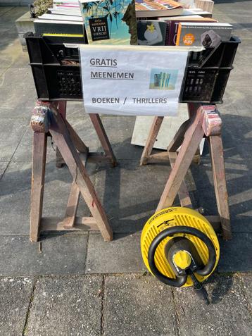 Gratis boeken en thrillers - Kom langs en neem mee!