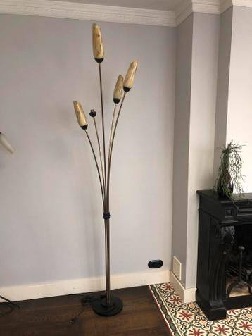 Gratis Vintage Vloerlamp met Marmerlook Kappen