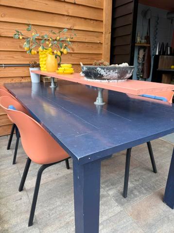 Grote eettafel 220x100 - Gratis af te halen!