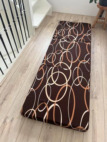 Opvouwbaar logeermatras / logeermat – gratis af te halen