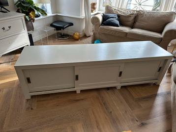 Wit TV meubel met schuifdeuren - 190x50x50 cm