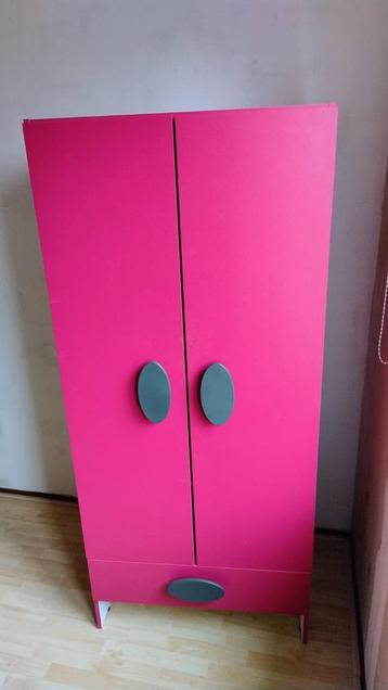 Gratis roze kast voor meidenkamer - B80xD60xH181 cm