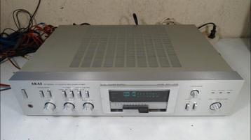 gezocht akai versterker defect hobby