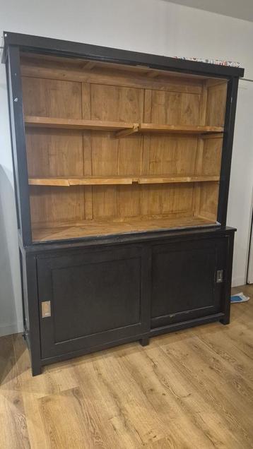 Gratis buffetkast ophalen in Utrecht - zelf demonteren