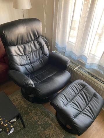 Zwarte Leren Relaxfauteuil met Voetenbank - Comfortabel!