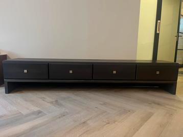 Televisiemeubel/kast. Bruin