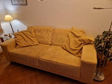 Gele stoffen bank met 2 kussens, 2,5 persoons