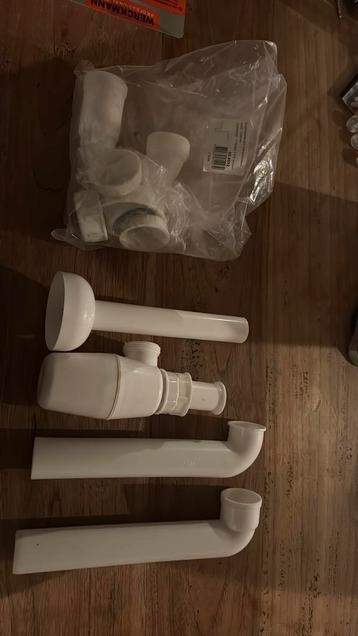 Ruimtebesparende sifon nieuw