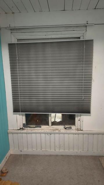 Plissé gordijn 140cm breed gratis af te halen in De Pijp