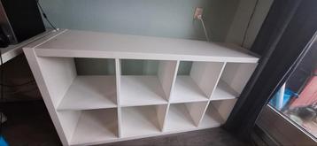 Gratis op te halen: Wit vakkenkastje