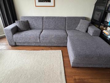 Hoekbank met chaise longue rechts – goede staat