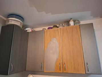 Keuken bovenkasten in een hoek gratis op te halen