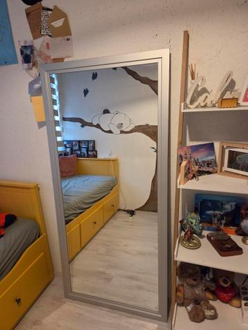 GRATIS Af te hallen: Volledige lichaamspiegel