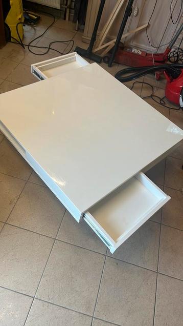 Witte salontafel