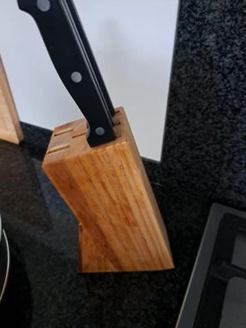 Gratis messenblok met 3 messen - nauwelijks gebruikt