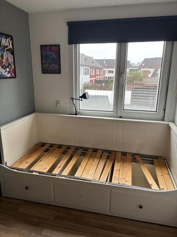 IKEA 1 persoonsbed met lades