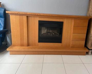 Dressoir met sfeerhaard