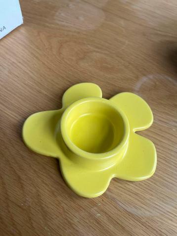 Gele bloem waxinelichthouder