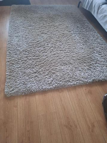 2 vloerkleden, gebruikt